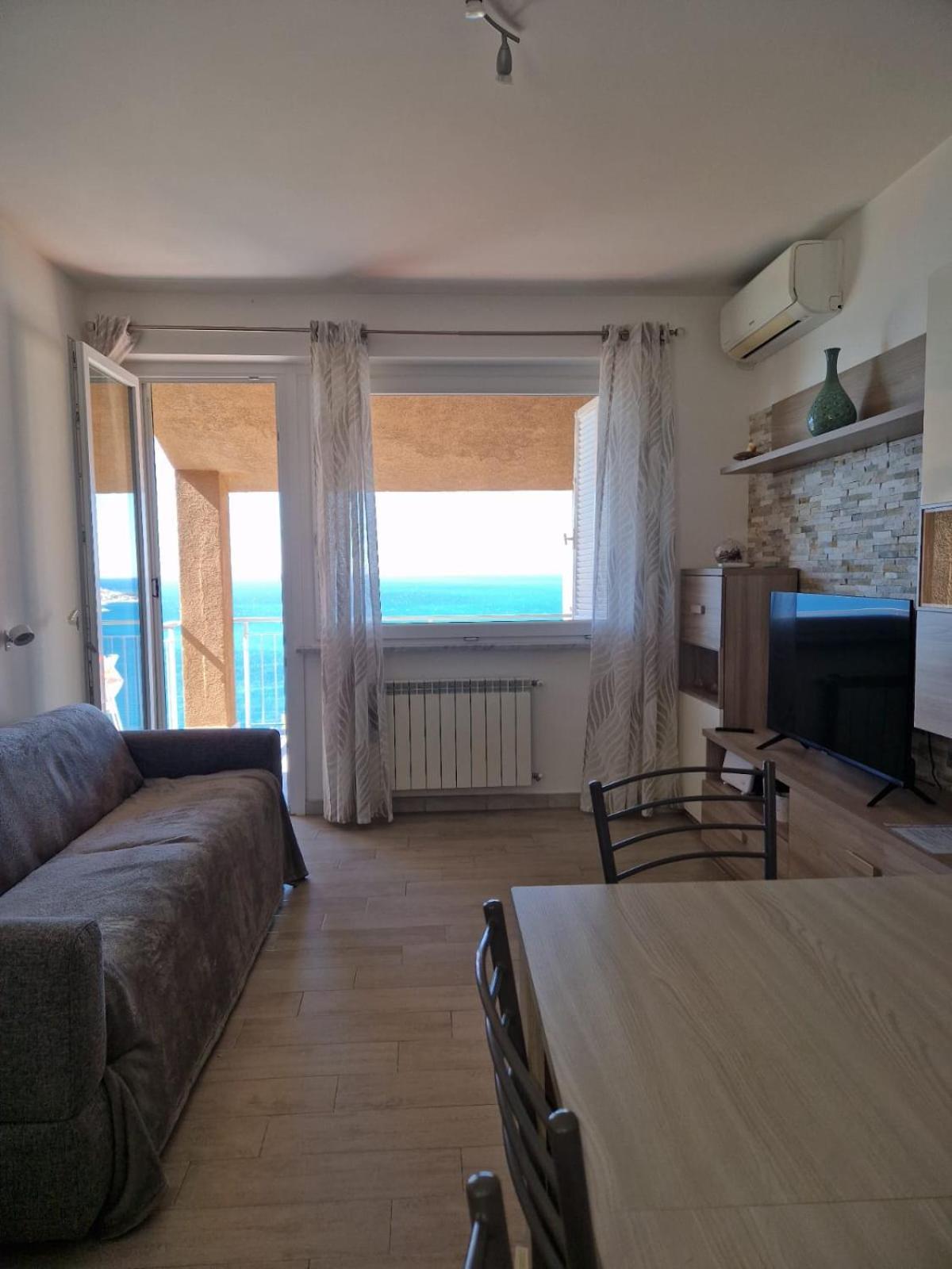 La Finestra Sul Golfo Apartment Ospedaletti Exterior photo